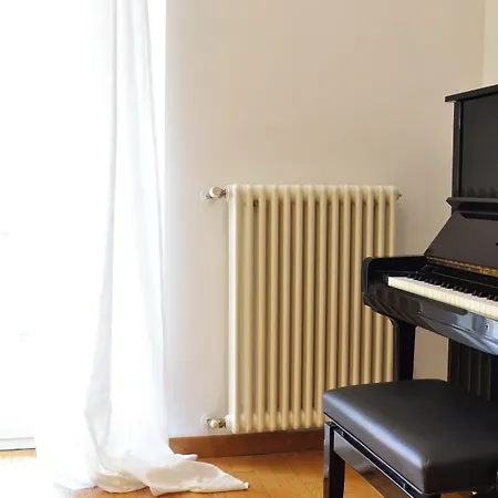 Anzi32 Apartment Como